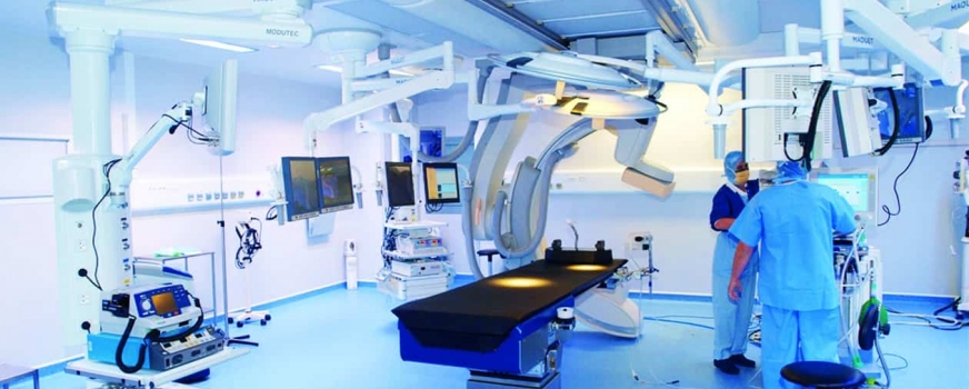What is a hybrid operating room